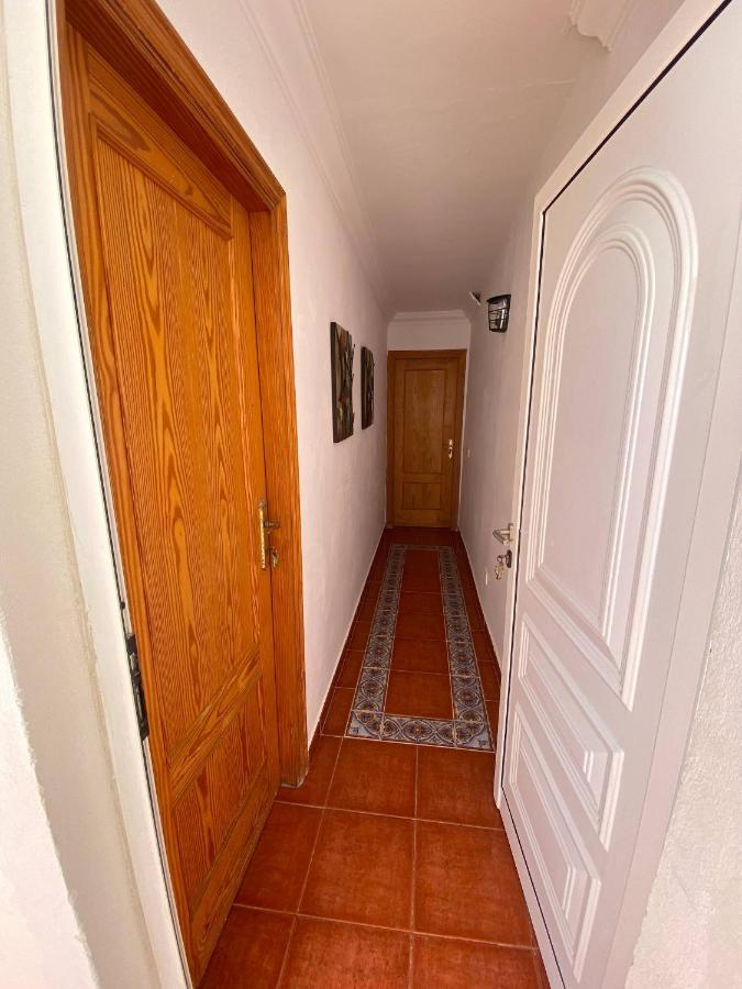 Cosy Twin Beds El Galeon Villa Santa Cruz de Tenerife Exterior photo